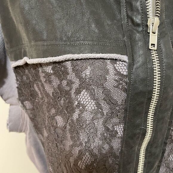 NWT We The Free People Rat Pack Black Vegan Leather Lace Zip Hoodie Vest… - Picture 5 of 13